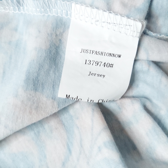 Just Fashion Pullover Top M Blue Paisley Mock Button Collar Soft Cozy Pullover - Picture 5 of 13